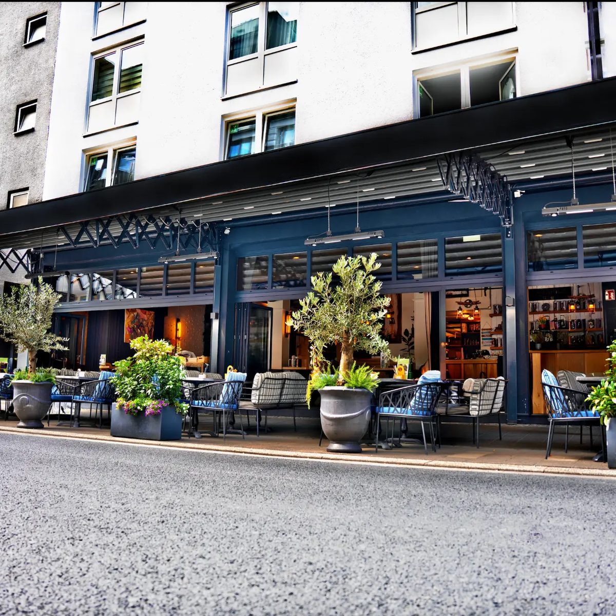 Terrasse des The Namos Restaurants